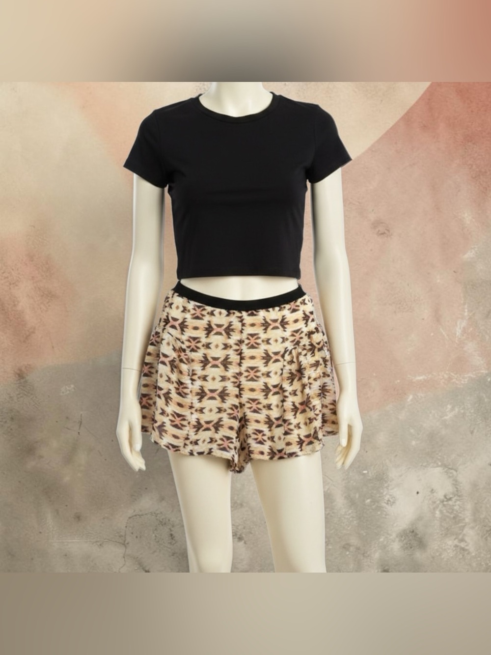Mimi Chica Small Geometric Flowy Shorts Cream Brown Black Boho Lined